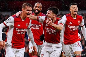 金州勇士今晨状态回暖，志在意大利杯名次提升，赛场秩序良好，球探报告显示潜力的简单介绍