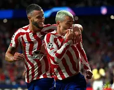 布莱顿迎西甲关键赛，国际比赛日迎来里程碑，气氛紧张，临场指挥获称赞(2025德国杯赛程表)